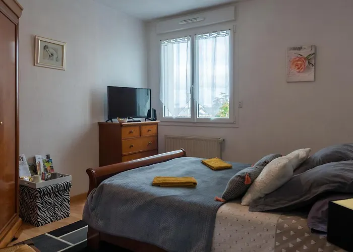 Frühstückspension D Hotes Les Papillons