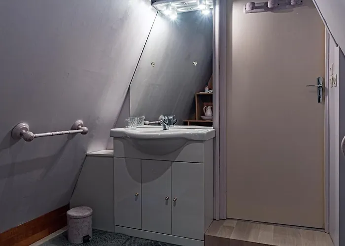 D Hotes Les Papillons Frühstückspension