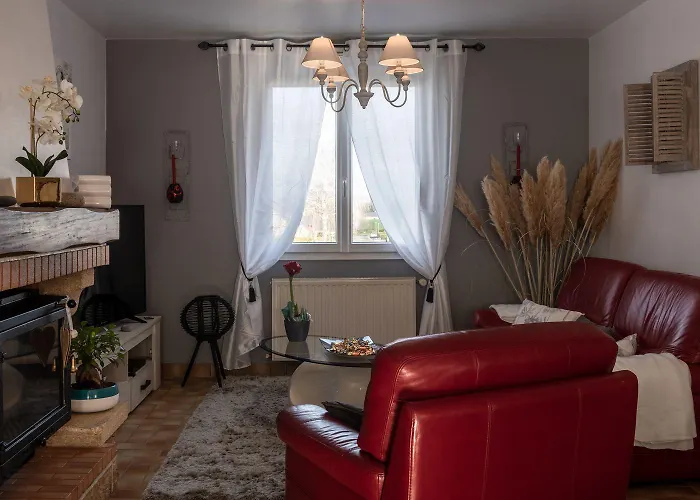 D Hotes Les Papillons Évron